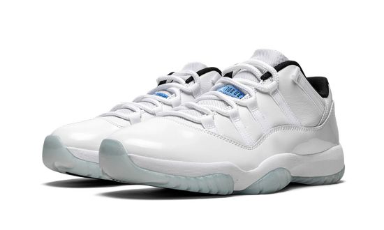 Air Jordans 11 Low ‘Legend Blue’ 528896-117 AV2187-117